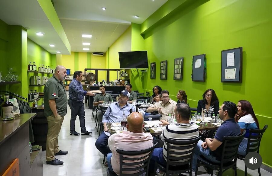 Artisan Distillery Tour Panama Casco Viejo Artisan Distillery Tour - Image 2