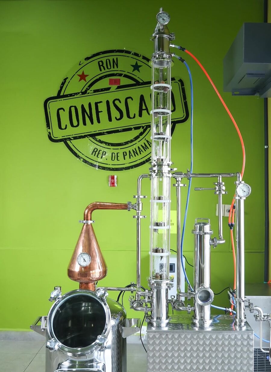 Artisan Distillery Tour Panama Casco Viejo Artisan Distillery Tour - Image 5