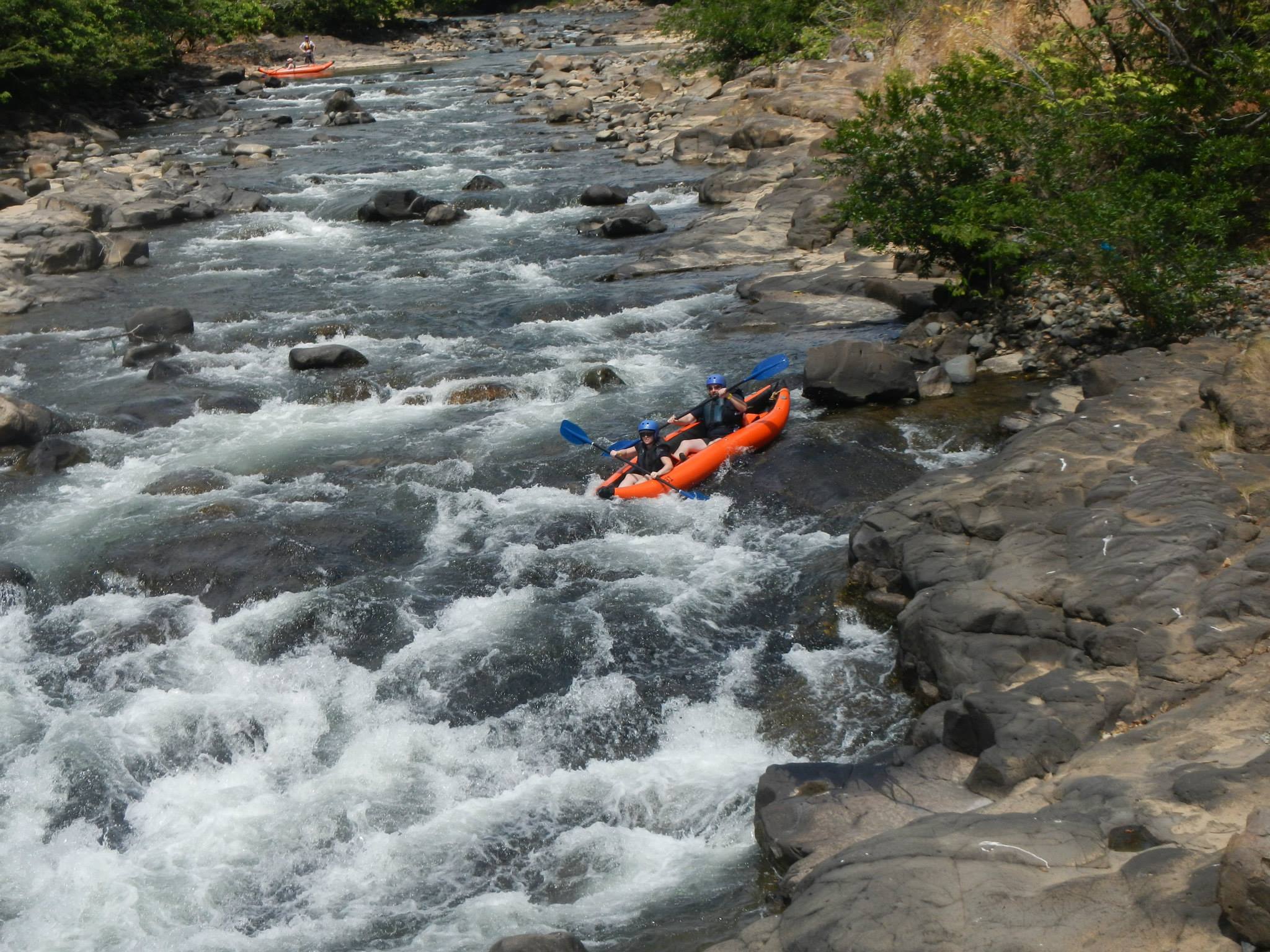 Mamoni White Water Rafting Panama Casco Viejo Mamoni White Water Rafting - Image 3
