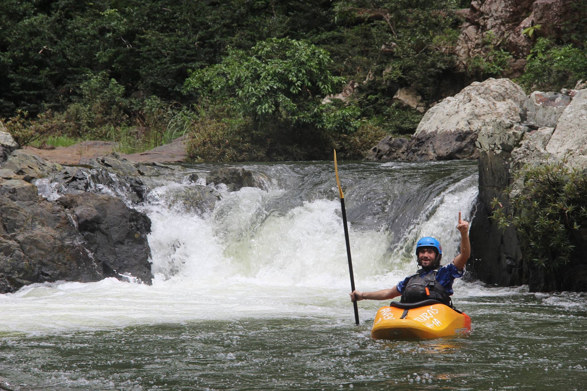 Mamoni White Water Rafting Panama Casco Viejo Mamoni White Water Rafting - Image 4