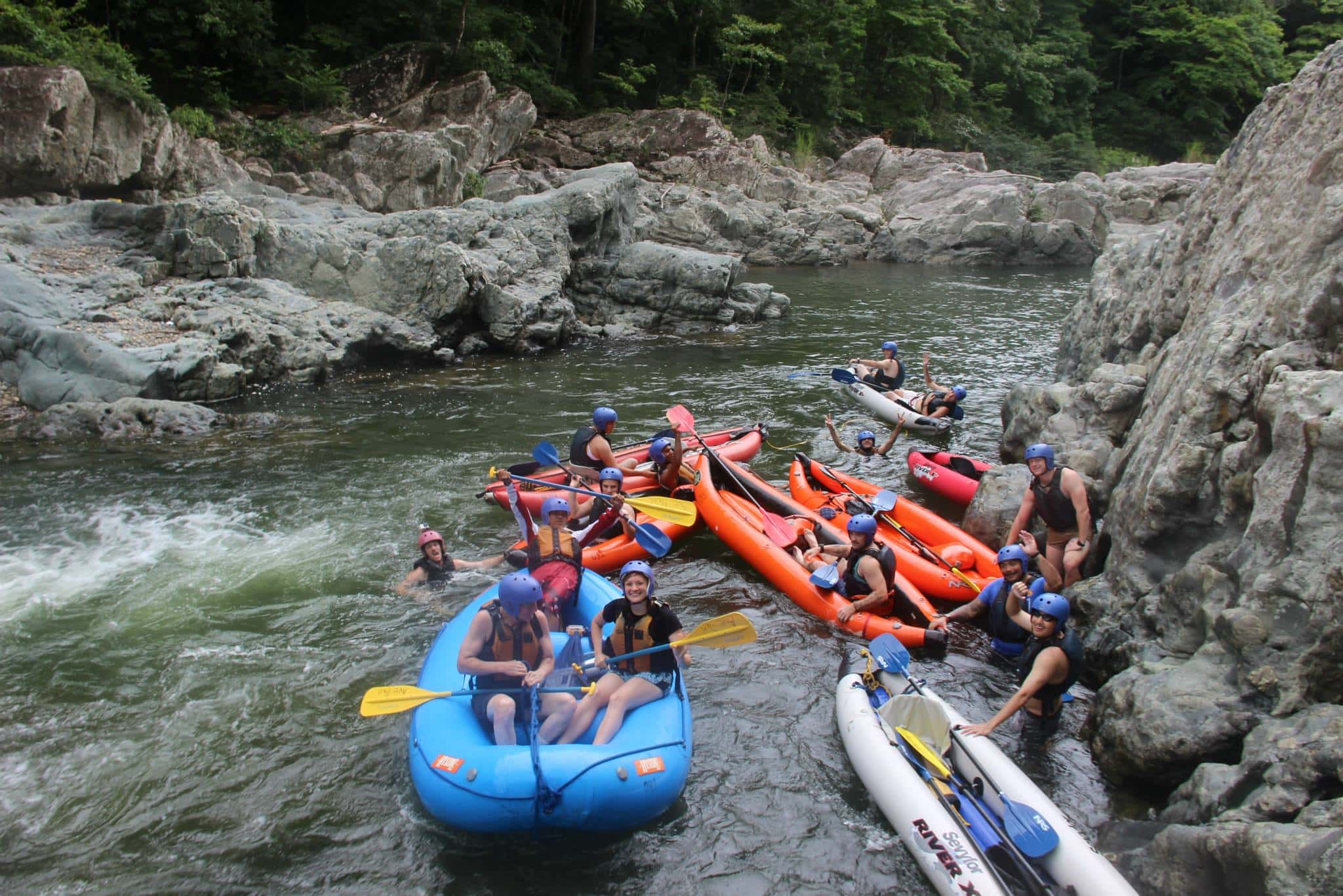 Mamoni White Water Rafting Panama Casco Viejo Mamoni White Water Rafting - Image 10