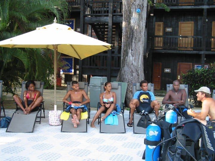 Dive Course in Contadora Island Panama Casco Viejo Dive Course in Contadora Island - Image 4
