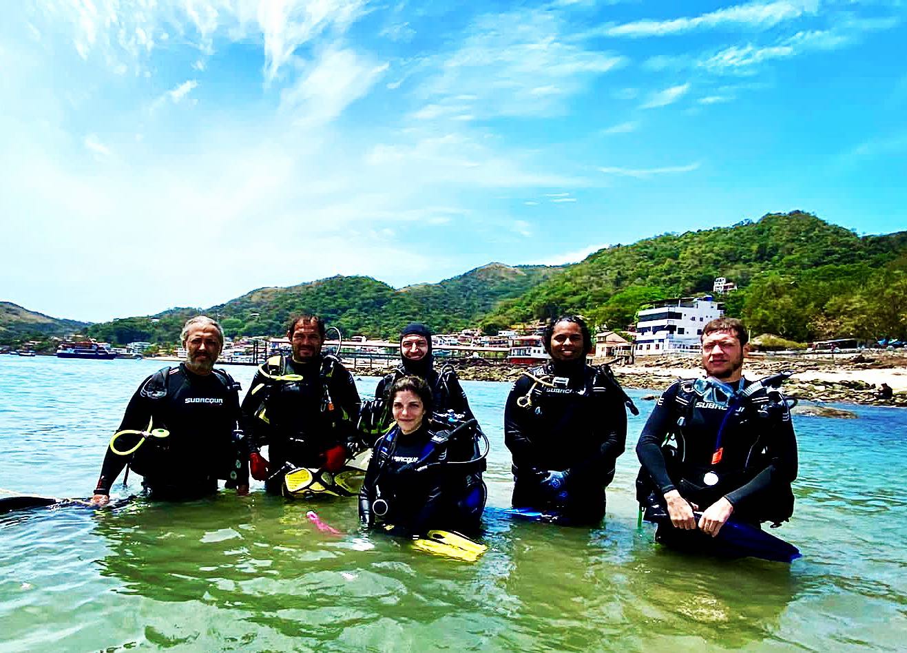 Scuba Diving in Taboga Panama Casco Viejo Scuba Diving in Taboga - Image 6